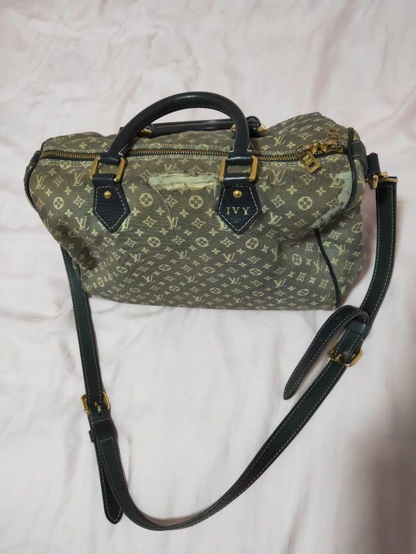 Authentic lv bag (Category: Tote Bags) located in Singapore. Submitted by jojo_coco (Listing ID 277094635, Image 1). Description: Used authentic lv bag for sale .