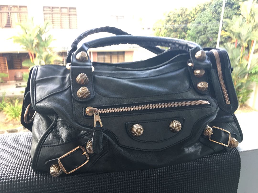 Balenciaga giant hotsell city