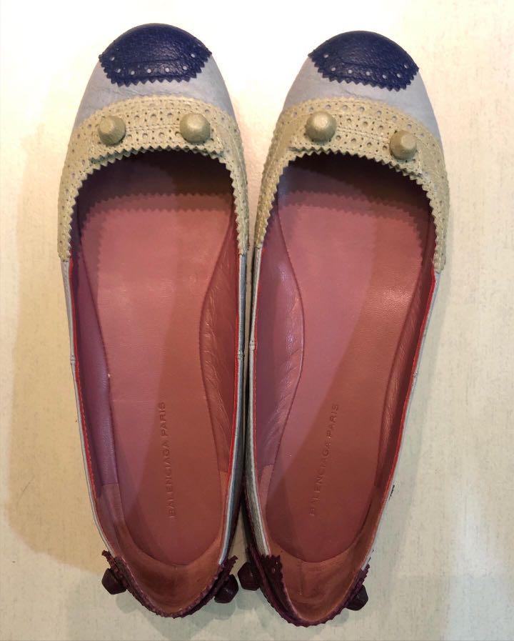 yuu imperial slip on flats
