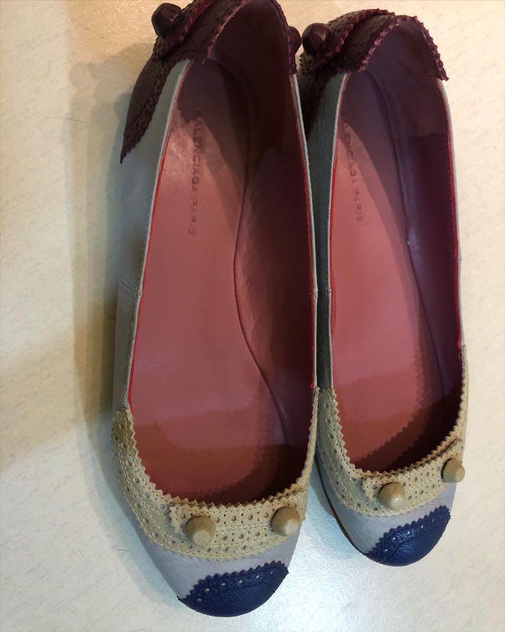 yuu imperial slip on flats