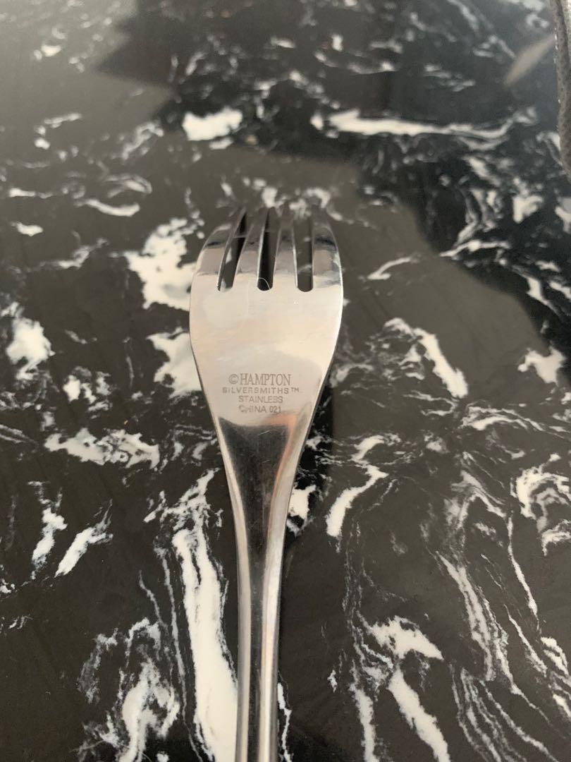 CB2 (Crate and Barrel) 20piece silverware set, Furniture & Home Living