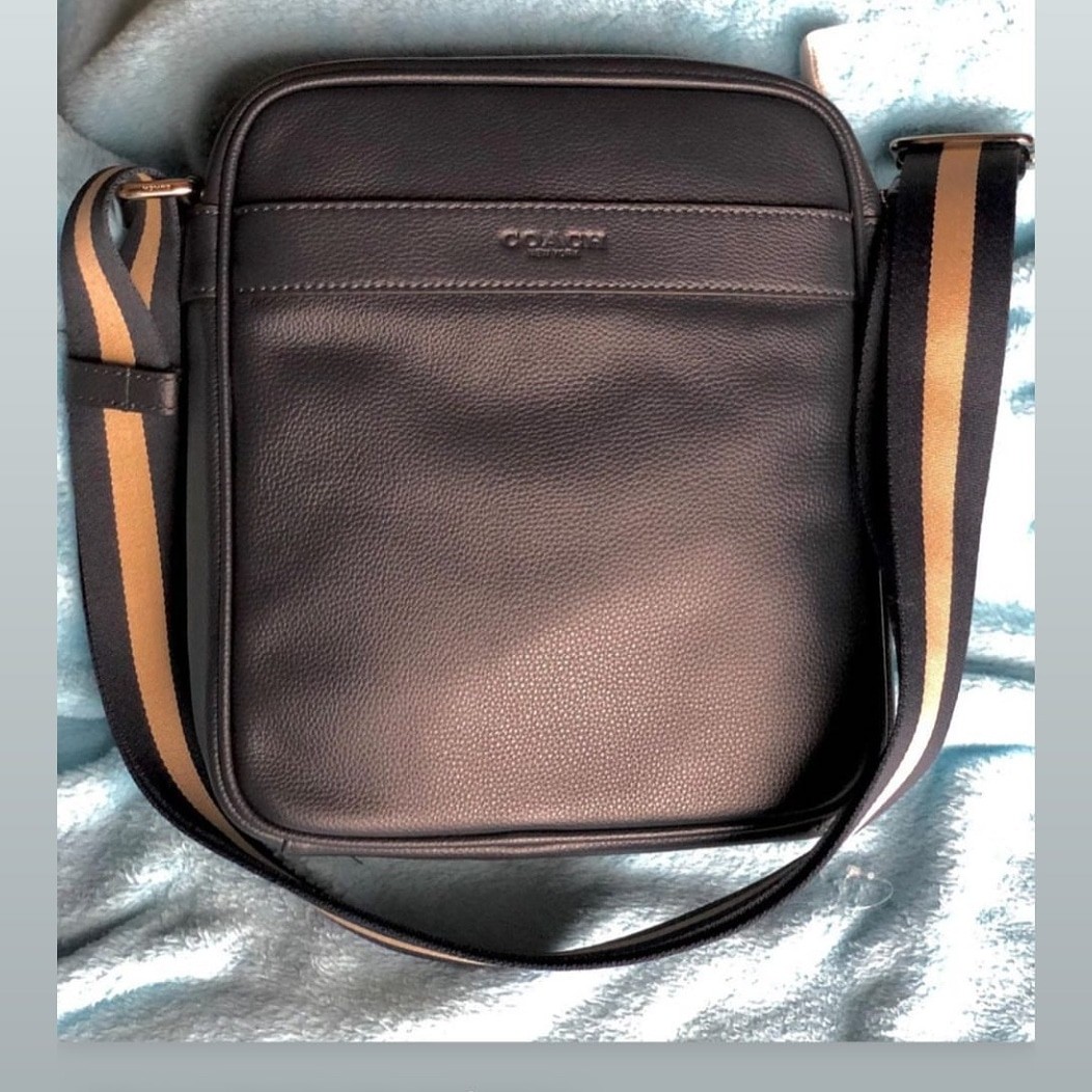 Coach charles flight bag in smooth leather. Men s Fashion Bags Sling Bags on Carousell