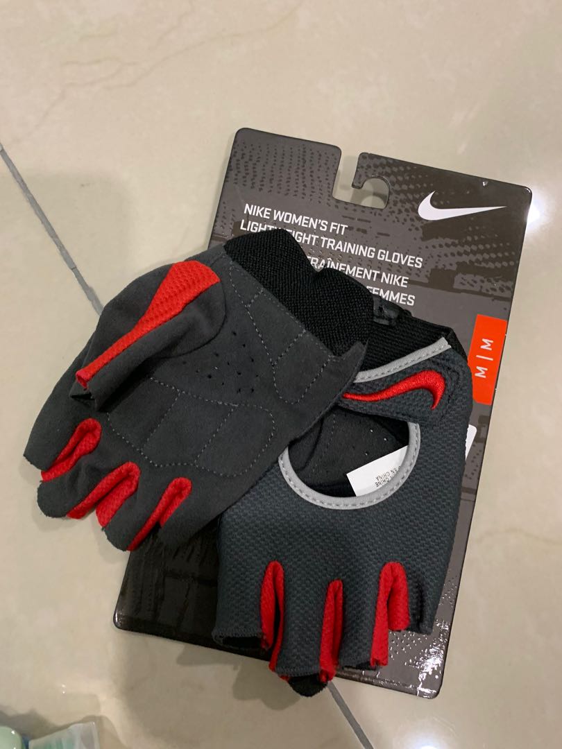 Nike Gym Gloves Women Sports Athletic Sports Clothing On Carousell