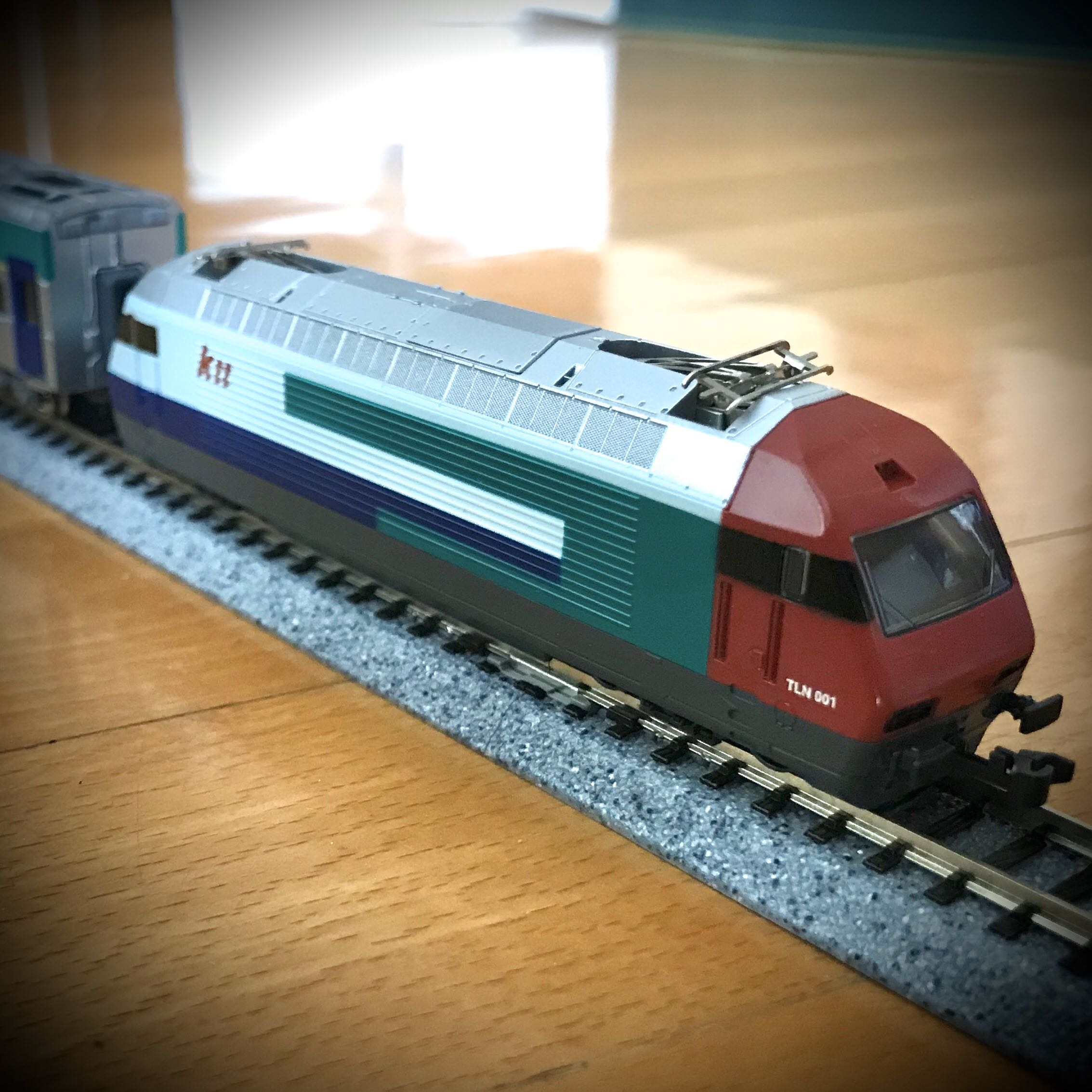 HOゲージ ROCO ロコ Ktt 香港KCRC 電気機関車 - 鉄道模型
