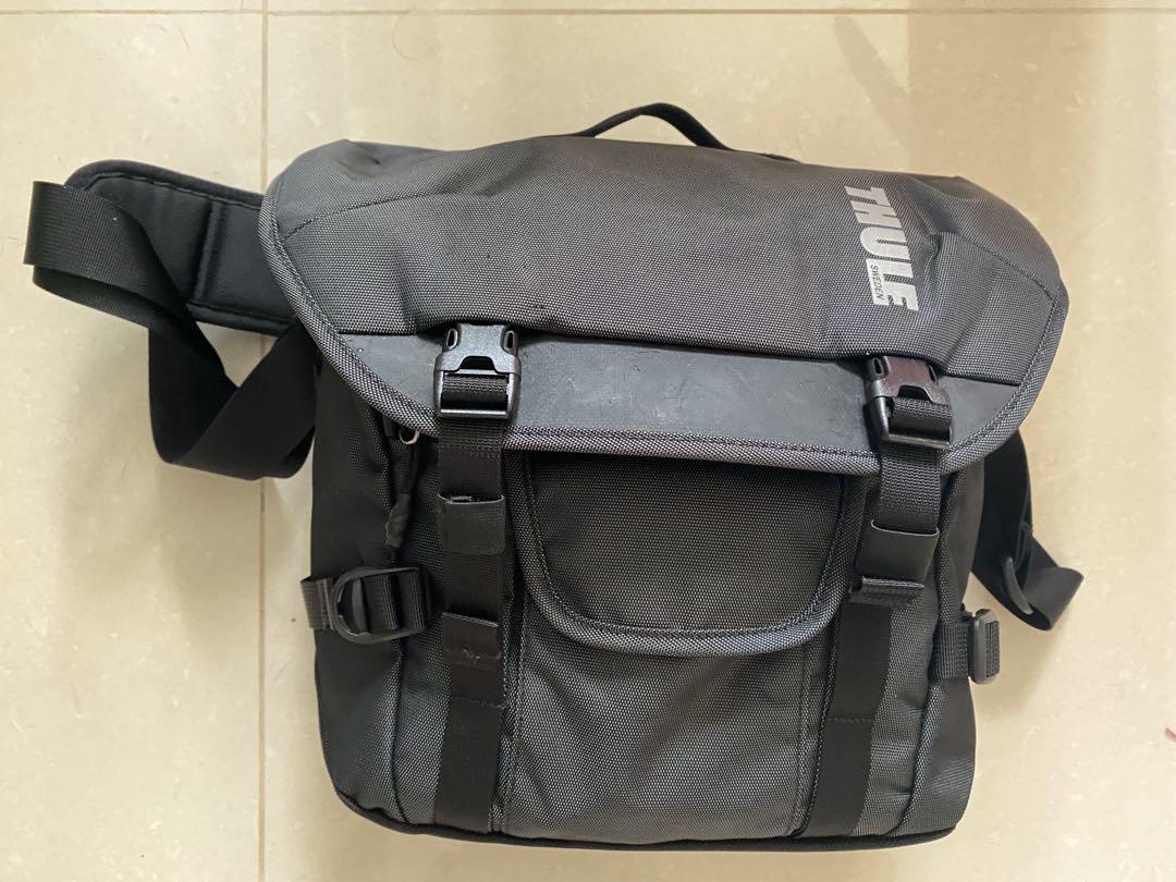 thule camera bag