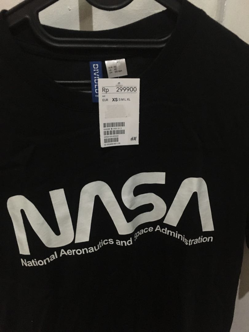 T-shirt NASA BAJU H\u0026M HnM hnm h\u0026m 