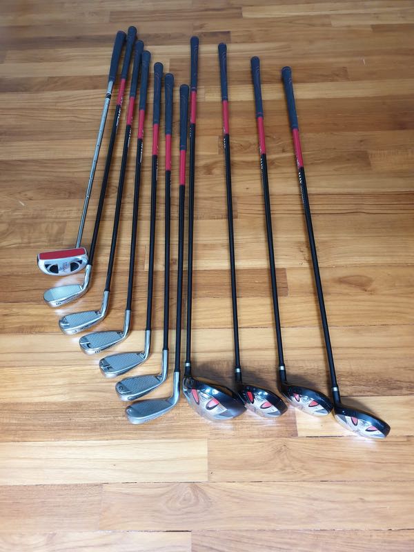 11 piece Jack Nicklaus Golf Clubs for Sale, Sports Equipment, Sports