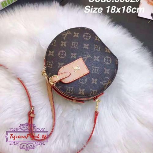 Beg tangan wanita LV, Women's Fashion, Bags & Wallets, Purses