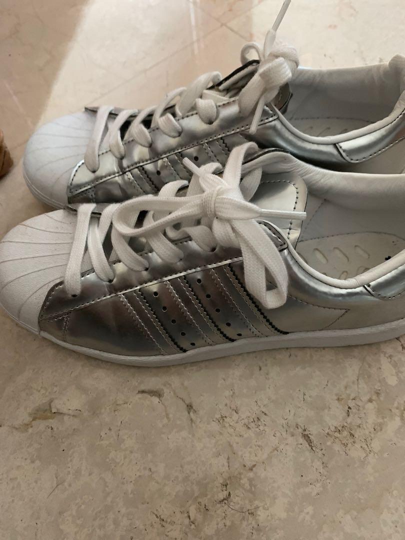 adidas originals silver superstar