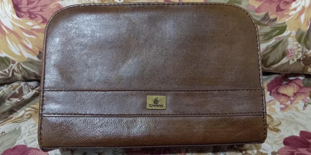 bvlgari emirates pouch