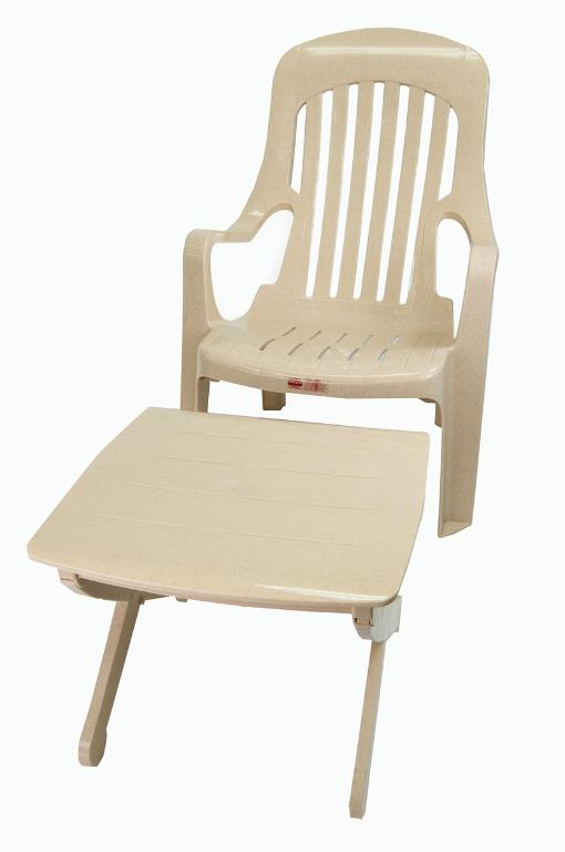 Cofta LO 01 Relax Monoblock Chairs with Footrest Swimming Pool