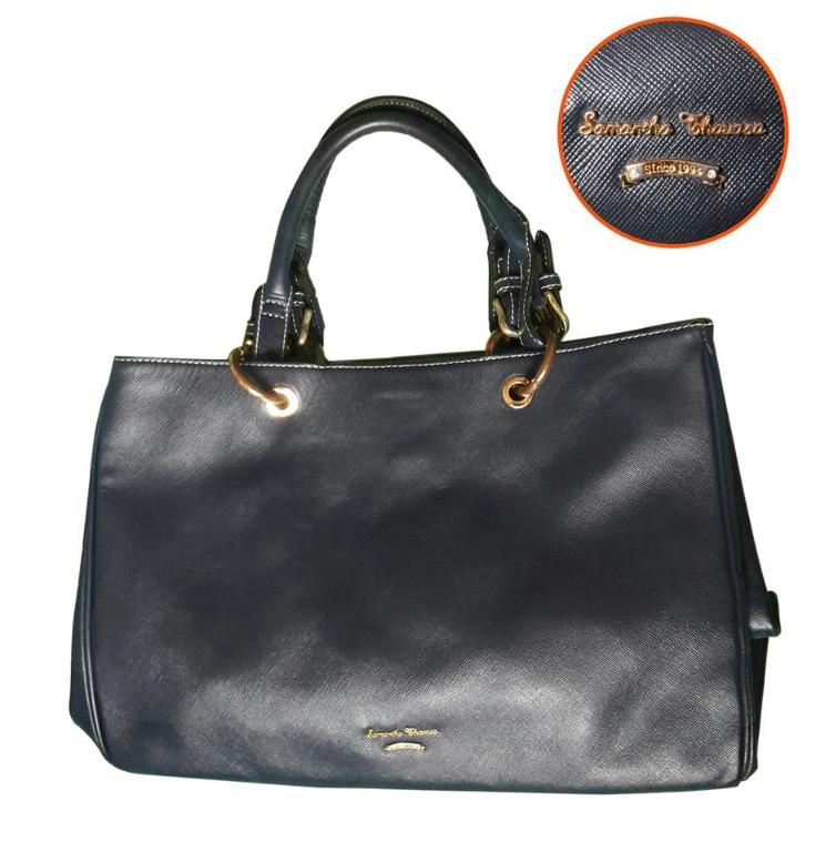 Dark blue Samantha Thavasa handbag (Category: Tote Bags) located in Cebu City. Submitted by alsnxa (Listing ID 277188838, Image 1). Description: Picture doesn't display the dark blue very well, and is slightly darker, but it is a beautiful shade in actuality. Reach out for more details!.