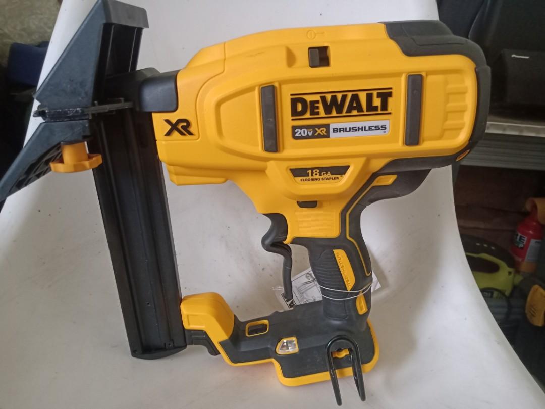 Dewalt xr 20v max brushless flooring stapler nailer, Furniture & Home Living, Cleaning