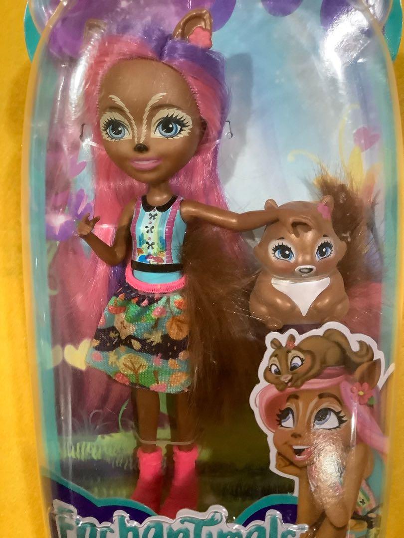 Enchantimals sancha squirrel doll & shop stumper