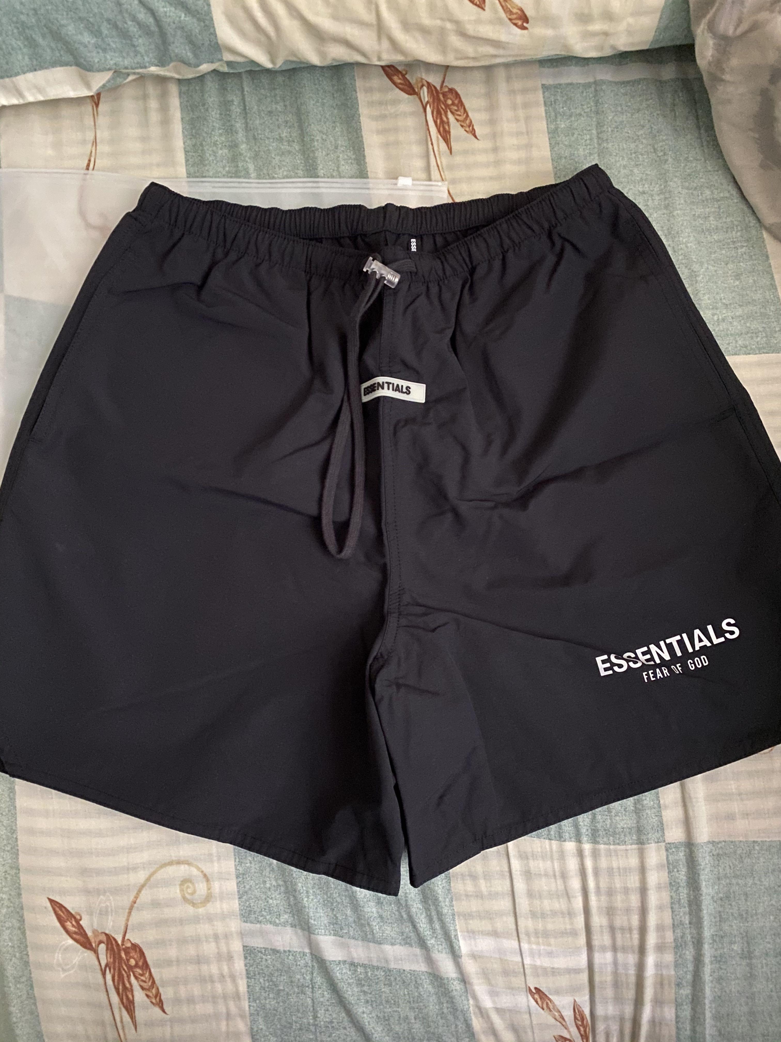 Fog essentials nylon shorts, 男裝, 褲＆半截裙, 短褲- Carousell