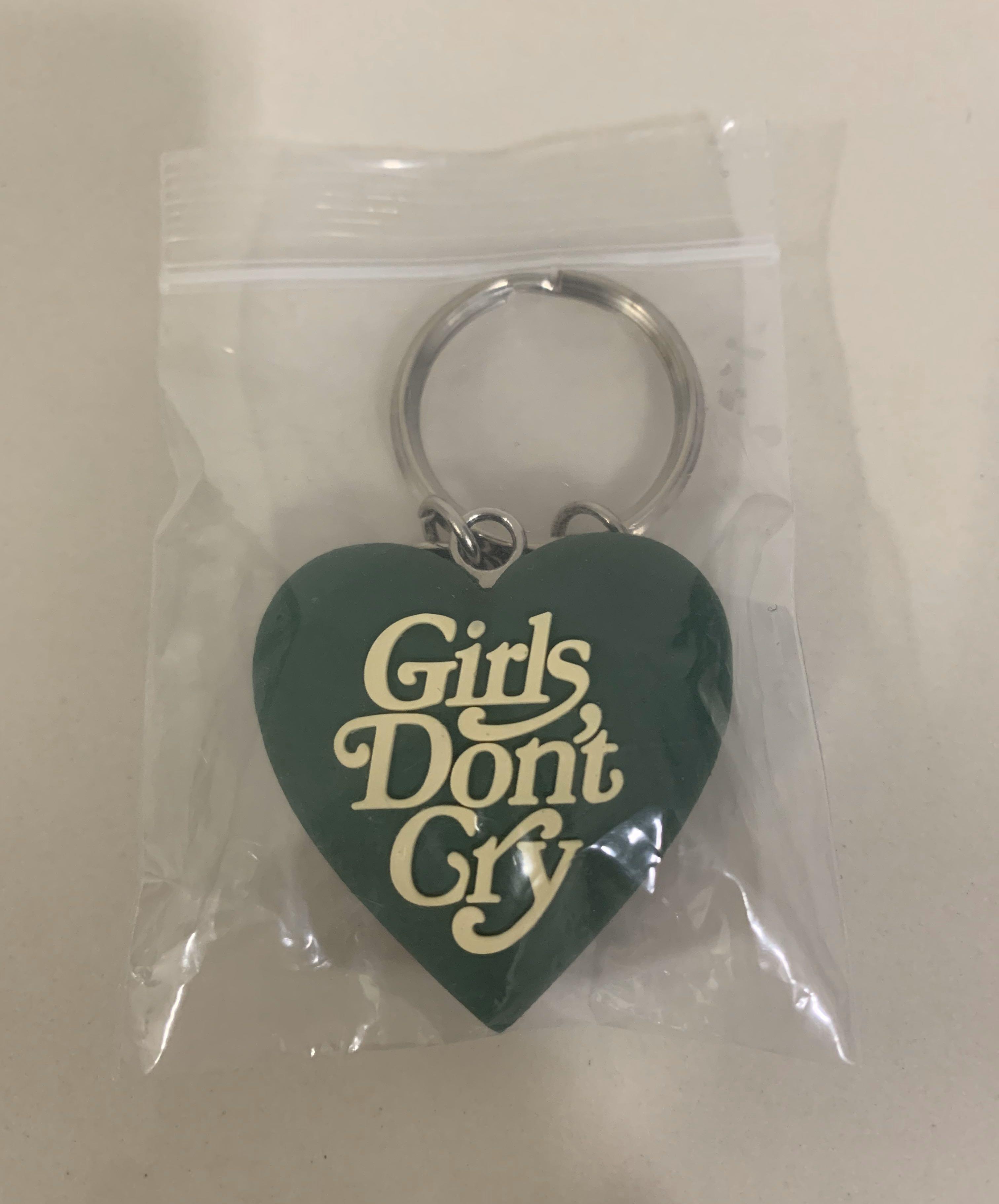 Verdy - Girls dont cry keychain