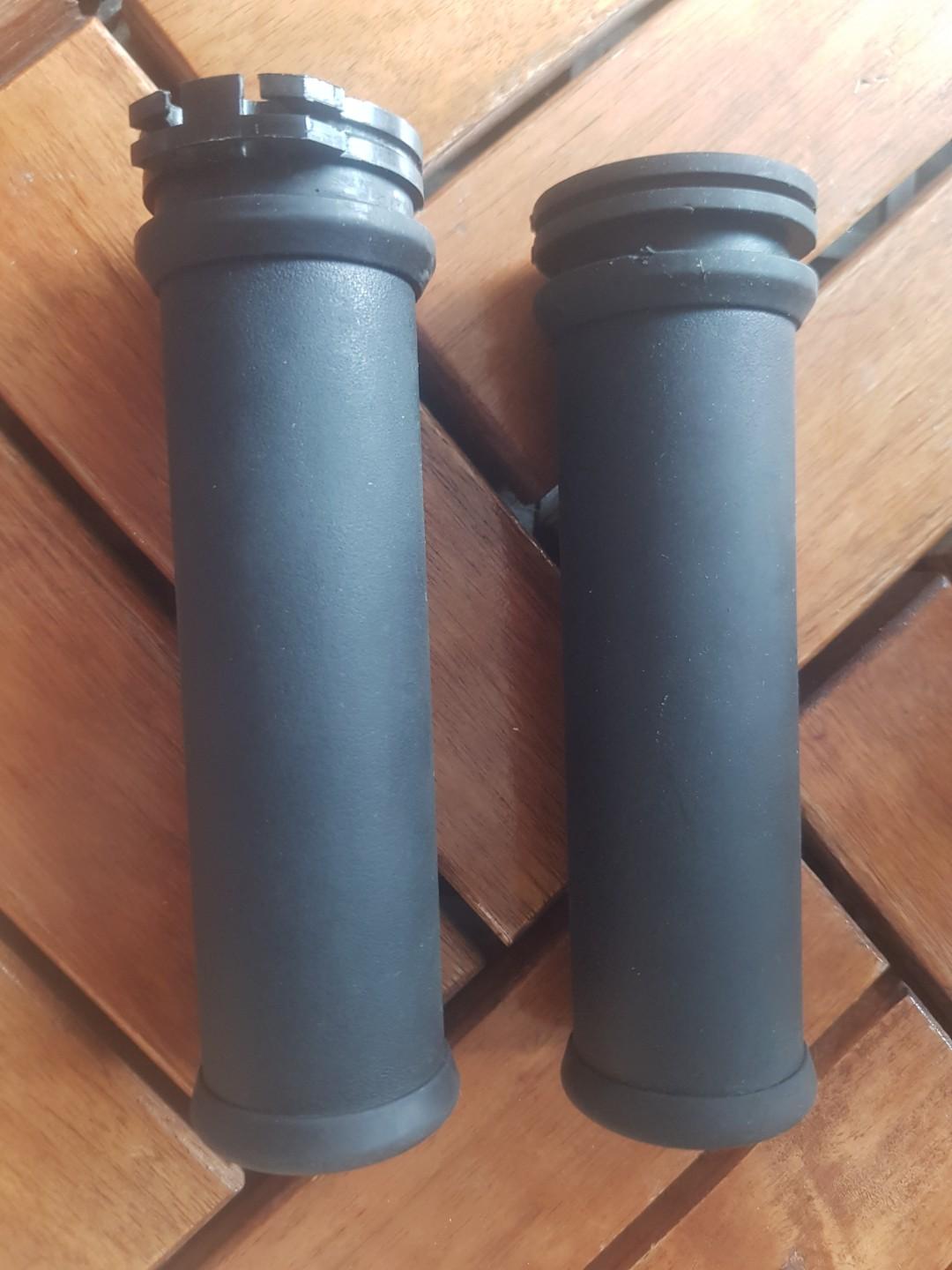 Harley Davidson Sportster Oe Grips Motorcycles Motorcycle Accessories On Carousell