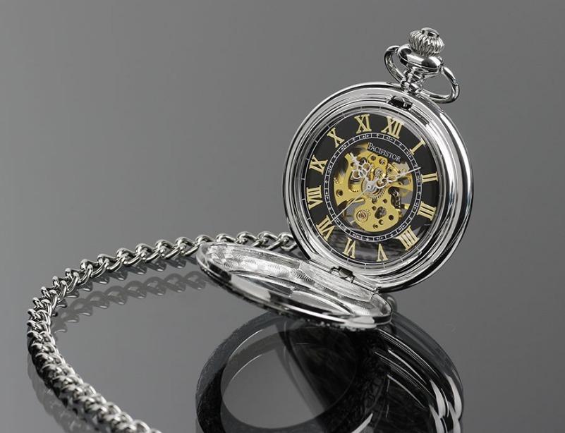 Pacifistor pocket outlet watch