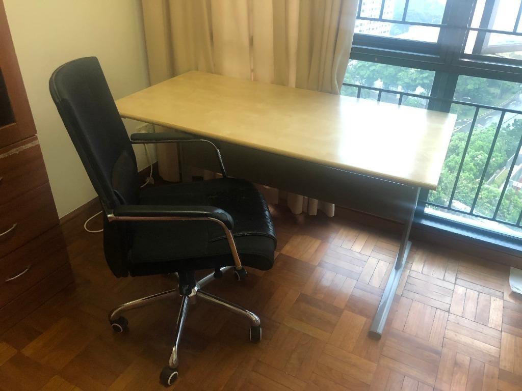 Reading Table& Chair, Babies & Kids, Baby Nursery & Kids Furniture