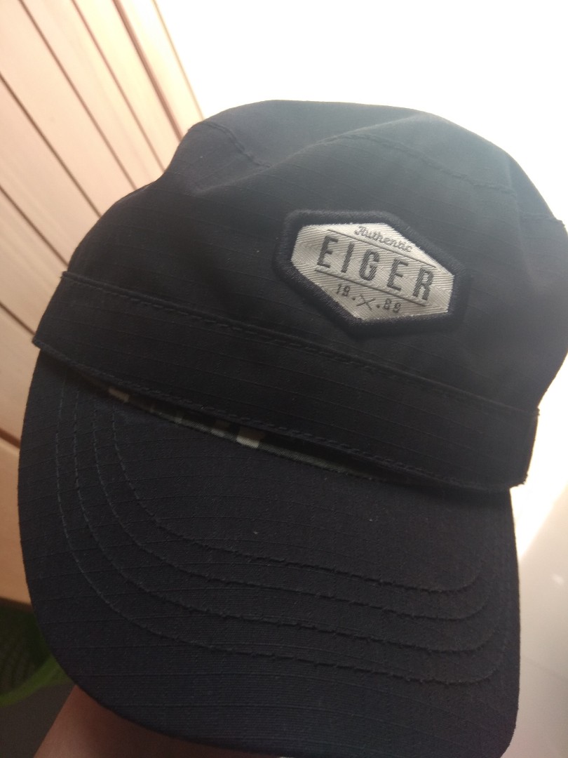 Topi Eiger Hitam Fesyen Pria Aksesoris Topi Di Carousell