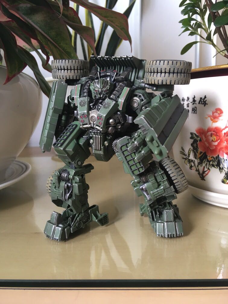 Transformers long haul sales studio series