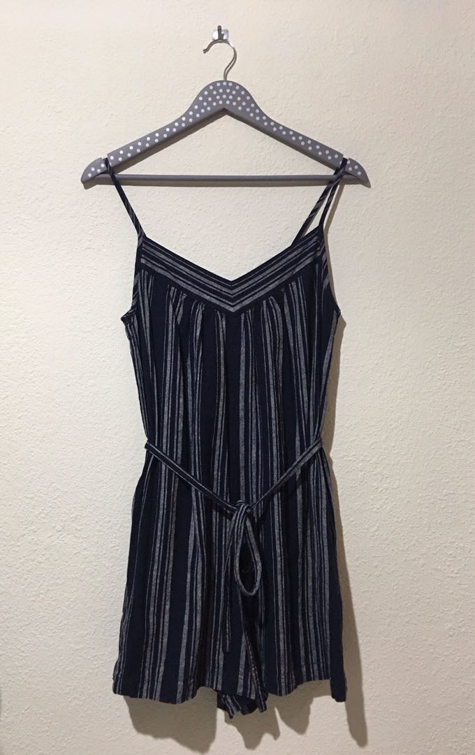 uniqlo playsuit