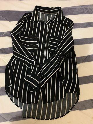 Forever21 黑色條紋襯衫