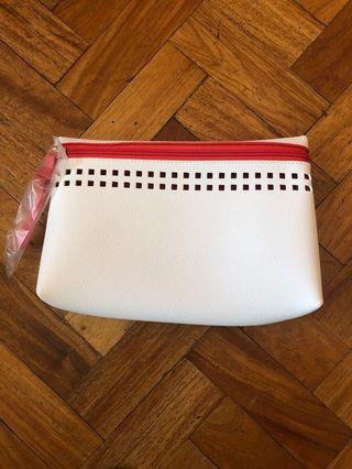 White and red clutch
