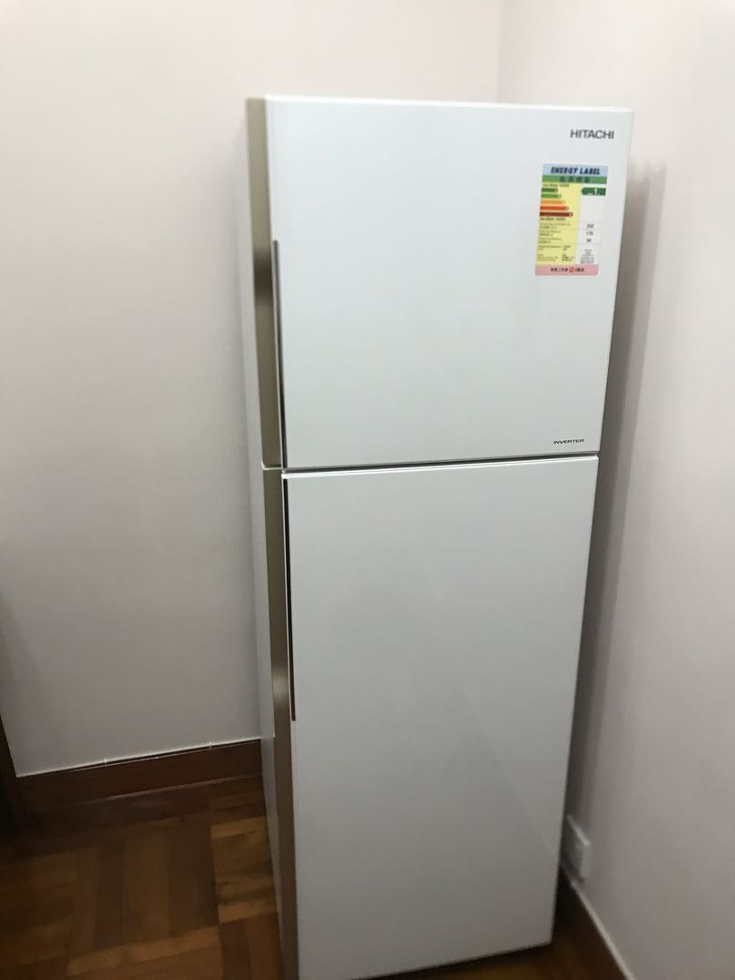 雪櫃 Hitachi R-H230P7H, Kitchen & Appliances on Carousell