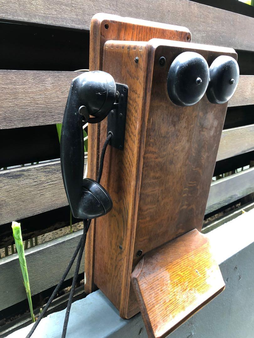 Antique wall mount telephone in solid oak., Hobbies & Toys, Memorabilia