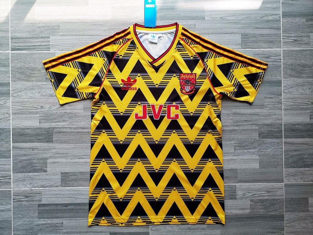 1991-1993 Arsenal Adidas Bruised Banana Modern Reissue Away Shirt BNWT -  Marketplace, Classic Football Shirts, Vintage Football Shirts, Rare  Soccer Shirts, Worldwide Delivery, 90's Football Shirts