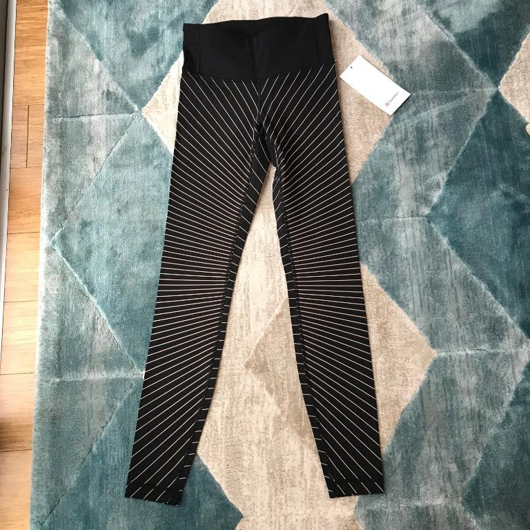 Flash Sale New Lululemon Speed Wunder Tight Reflective 28 in High Beam Speed Wunder Black Soft Sand Reflective Men s Fashion Activewear on Carousell