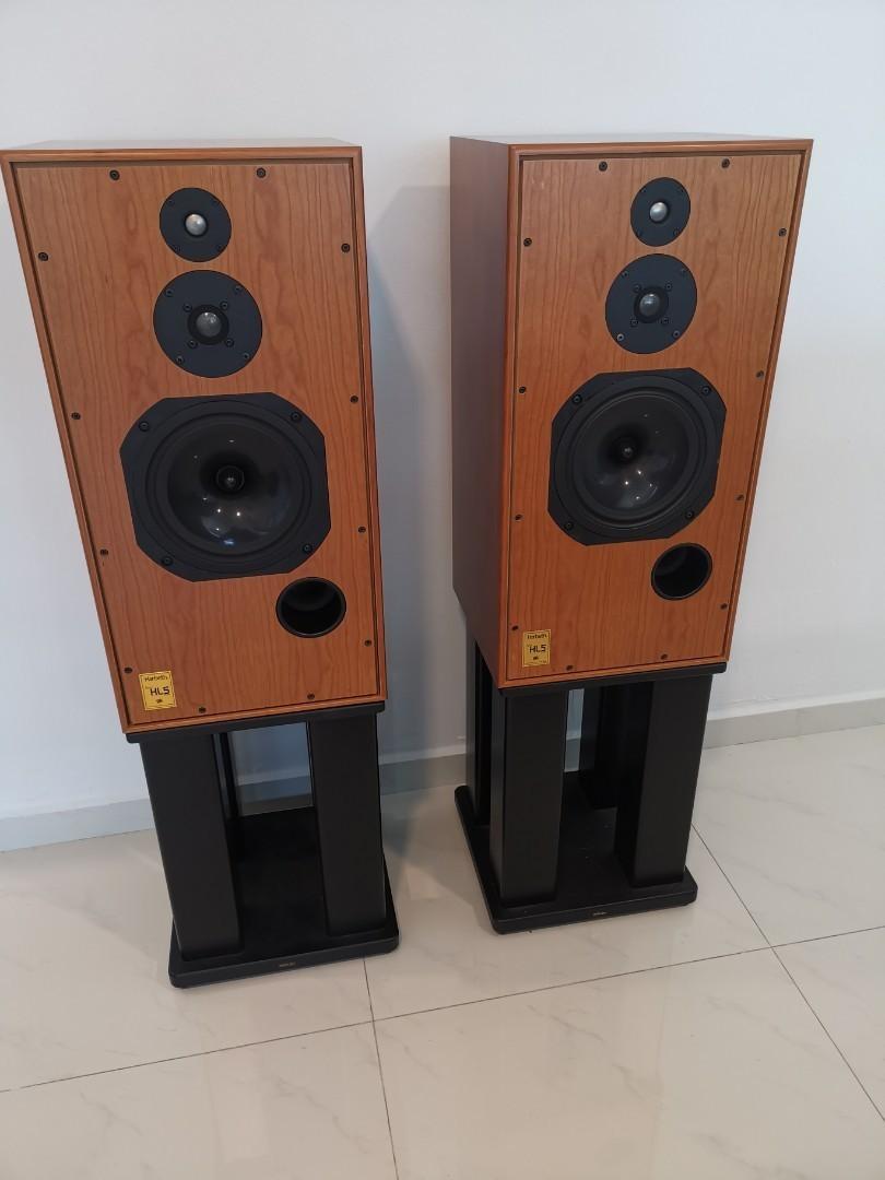 Harbeth Super HL5 PLUS with Skylan stands