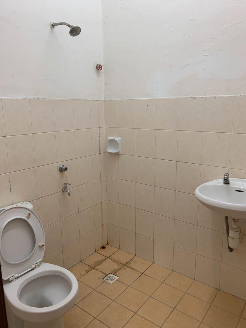 Kingfisher House Near UMS 1Borneo Hospital Likas Inanam, Property