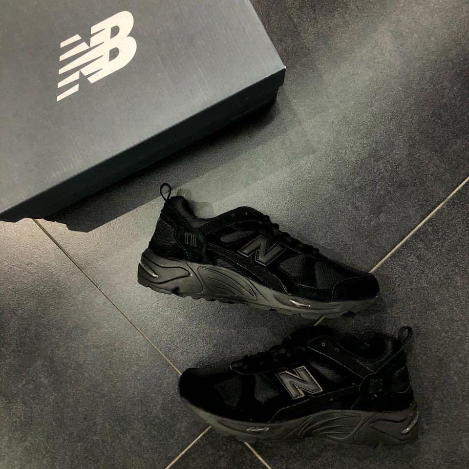 New balance 878全黑 US:10, 他的時尚, 鞋子在旋轉拍賣