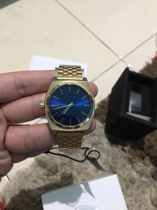 Nixon time teller gold sale cobalt