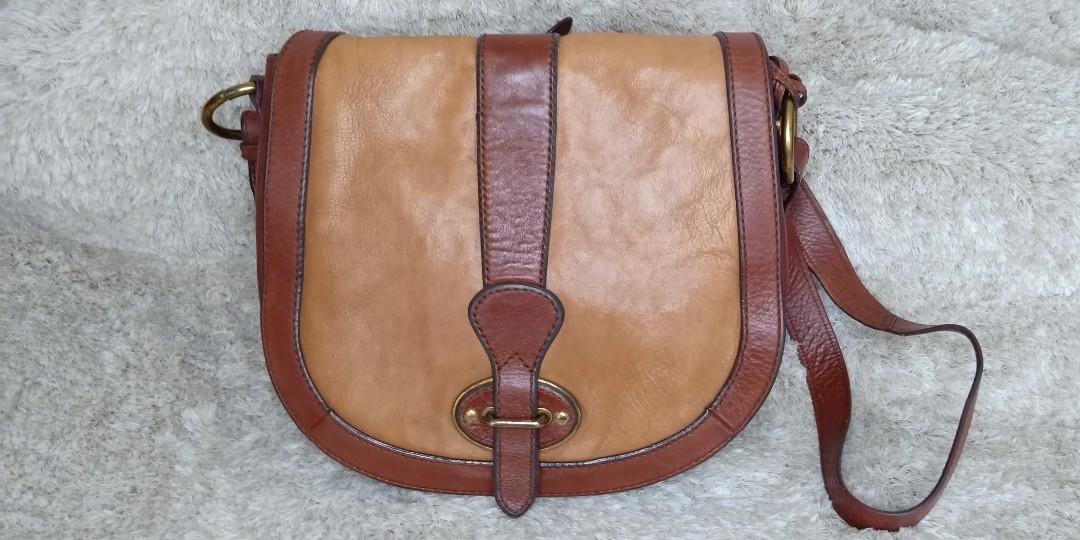 PRELOVED FOSSIL VRI FLAP CROSSBODY