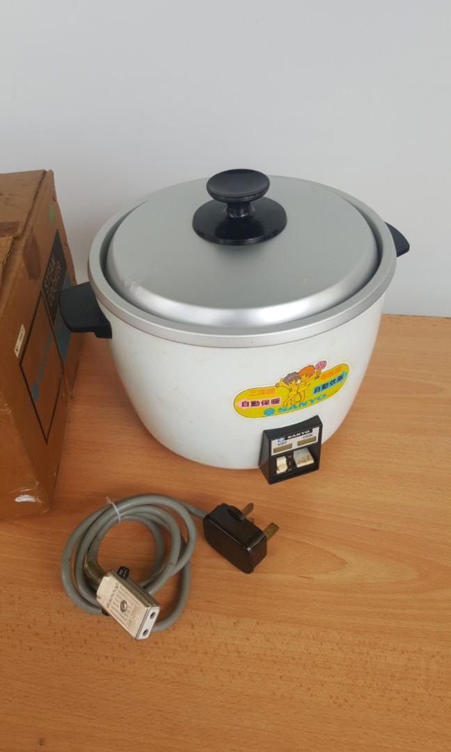 Rice Cooker 1.8L Sanyo Made In Japan, TV & Home Appliances, Kitchen