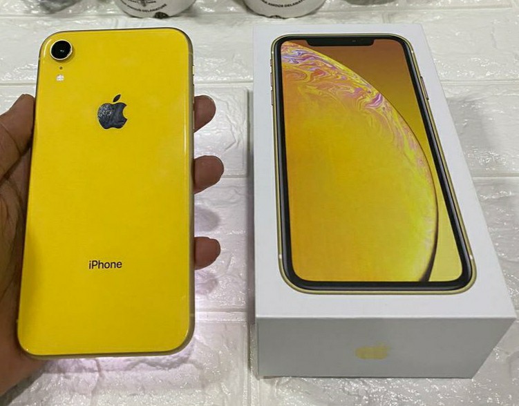 Secondhand Iphone Xr 256gb My Set Yellow Mobile Phones Tablets Iphone Iphone X Series On Carousell