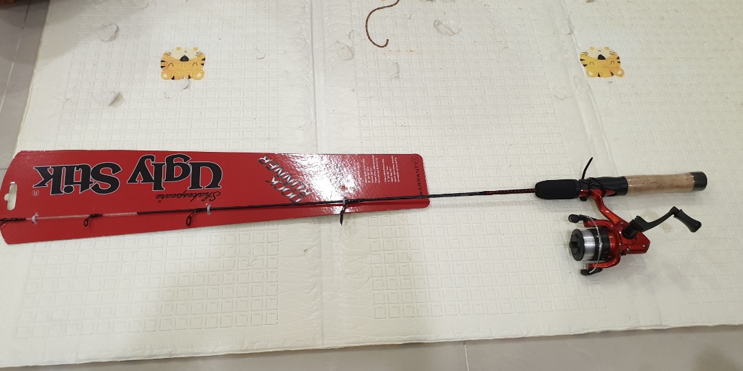 Ugly Stik Dock Runner Spinning Combo, Sports Equipment, Fishing on Carousell