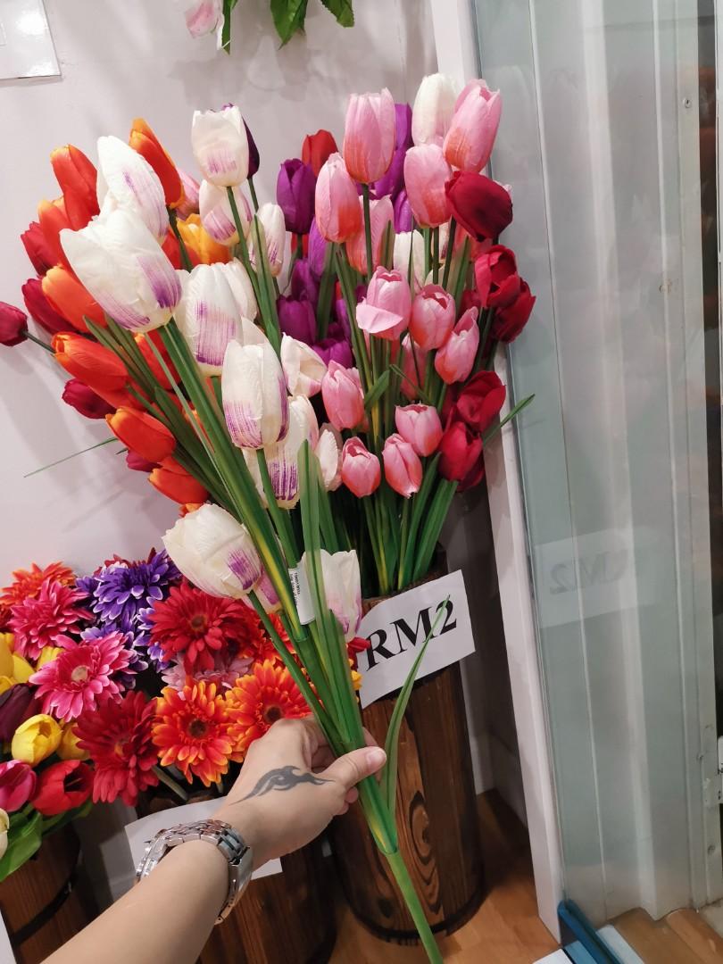 Artificial tulip, Furniture & Home Living, Home Decor, Artificial