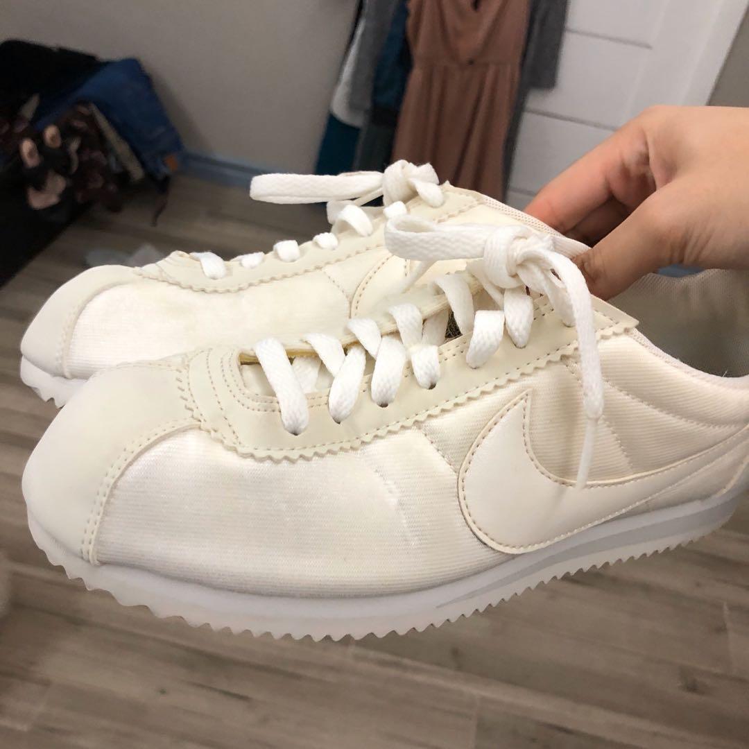 womens nike cortez nylon