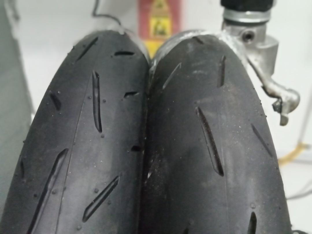 Dunlop KR410 Tyre Front: 90/80-17 Rear : 100/70-17