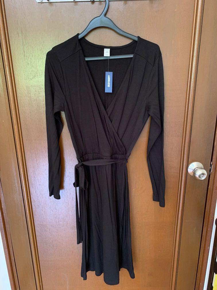 Old navy black wrap dress top