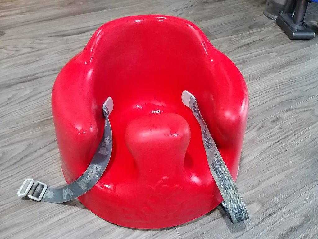 Bumbo Chair with Straps, Babies & Kids, Nursing & Feeding, Baby High