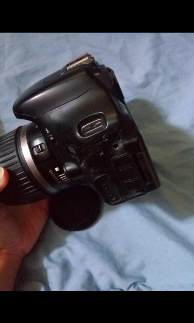CANON 600D (Category: Cameras) located in Paranaque City. Submitted by heywhattowear (Listing ID 277497182, Image 3). Description: Paunahan! LAST PRICE! 💖 Meetup today Feb 13 -Camera/Lens -Battery/Charger/Strap Issue: yung rubber sa dulo yun lang No Vignette..