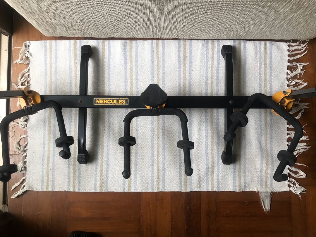 Hercules 3 Guitar Stand, Hobbies & Toys, Music & Media, Musical