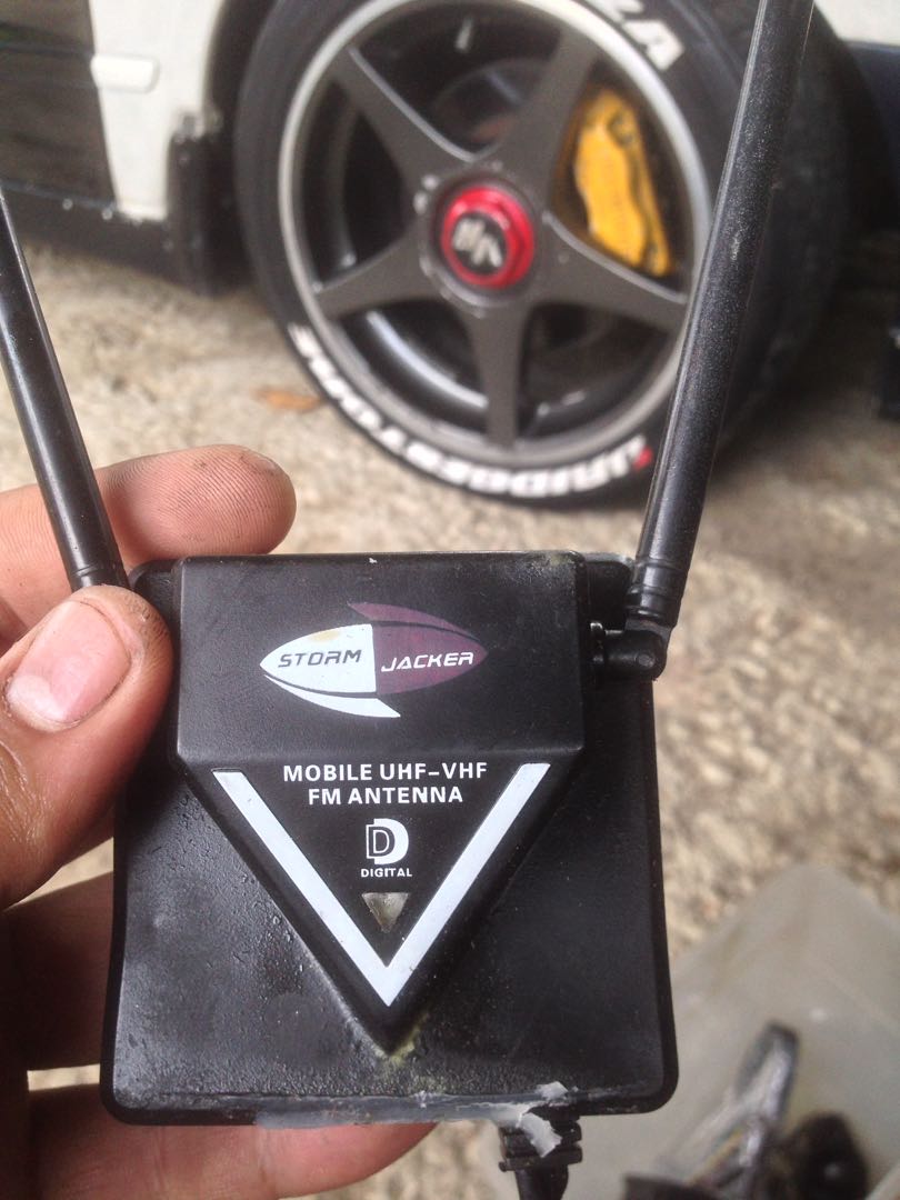 Internal car radio antenna discount