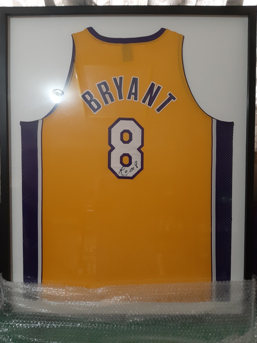 Authentic Lakers 2010 Kobe Bryant Championship Jersey, Men's Fashion,  Activewear on Carousell