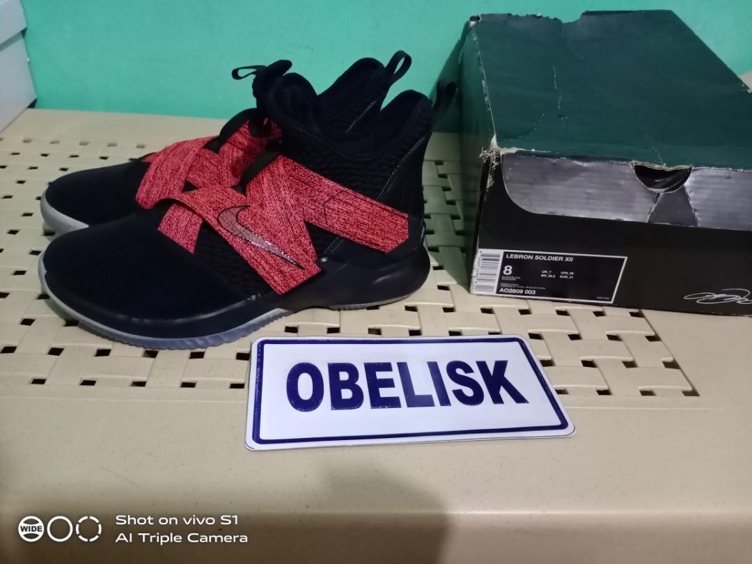 lebron soldier 12 yeezy